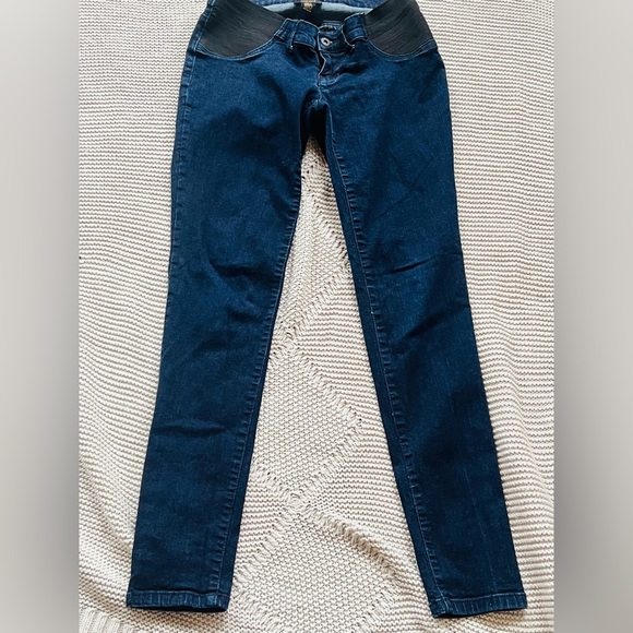 Denim - Medium straight leg maternity jeans like new!